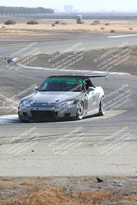 media/Nov-10-2024-GTA Finals Buttonwillow (Sun) [[9486b6e4c5]]/Group 4/Session 3 (Off Ramp)/